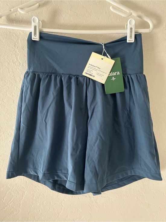 HALARA Pants - HALARA High-Waist Athletic Shorts in Slate Blue